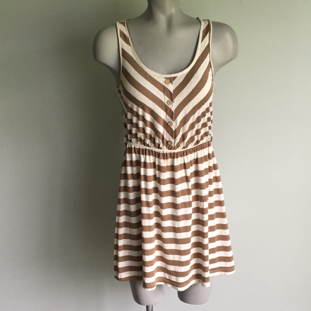 Mine dess. Size  S